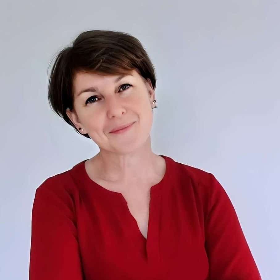 Portrait de Béatrice Beilvert, praticienne en hypnose ericksonienne et reiki à Saint-Léger-les-Vignes